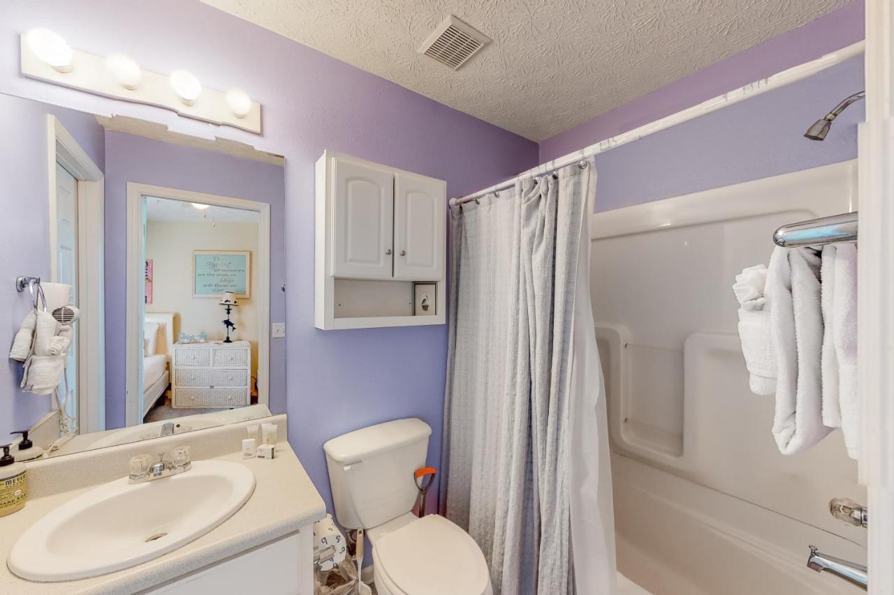 Cozy Coastal Panama City Beach